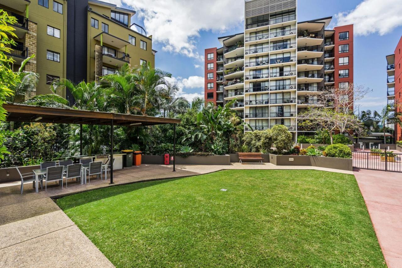 The Docks On Goodwin Aparthotel Brisbane Exterior photo