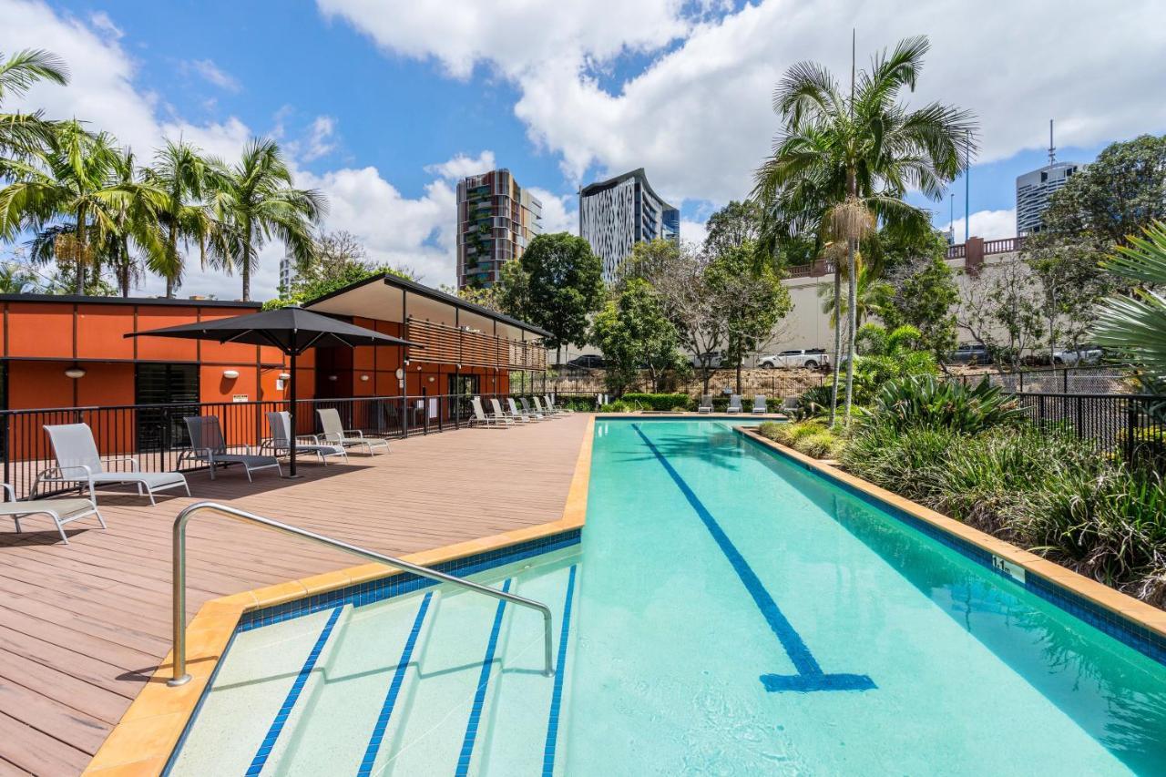 The Docks On Goodwin Aparthotel Brisbane Exterior photo