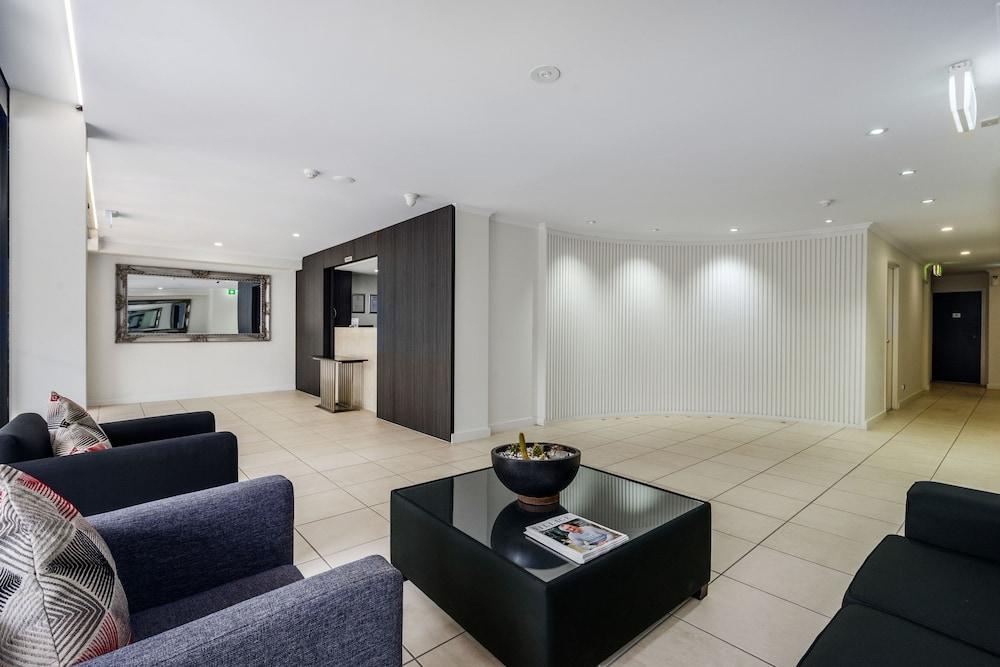 The Docks On Goodwin Aparthotel Brisbane Exterior photo